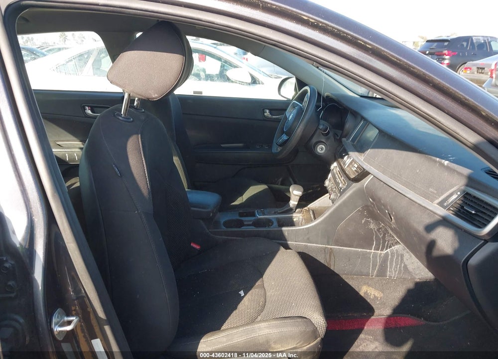 2019 KIA OPTIMA VIN: 5XXGT4L38KG311535