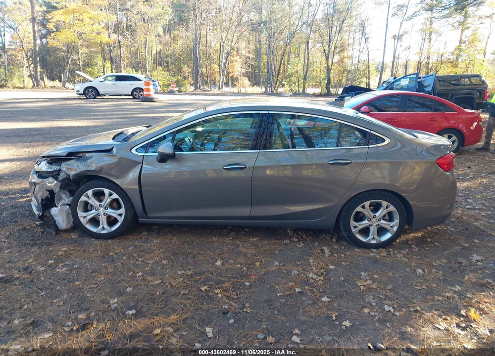 2018 CHEVROLET CRUZE PREMIER AUTO VIN: 1G1BF5SM0J7175418
