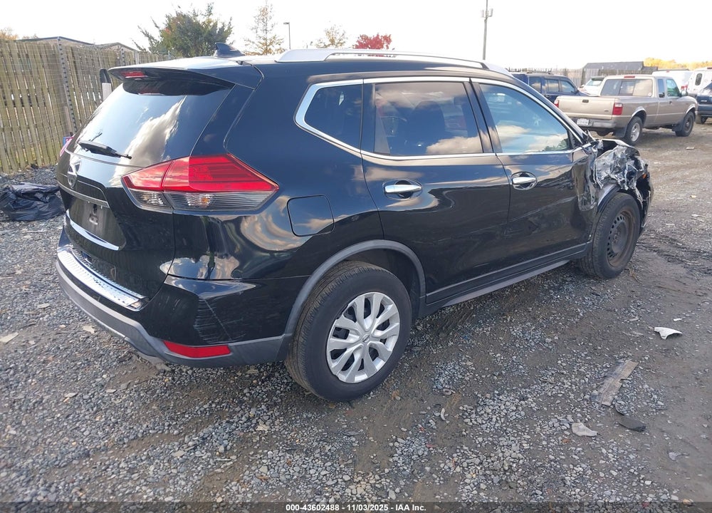 2017 NISSAN ROGUE S VIN: JN8AT2MV6HW262860
