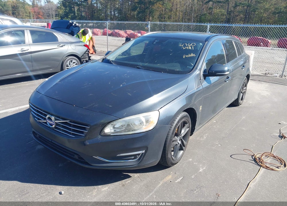 2015 VOLVO V60 VIN: YV140MEK9F1262213