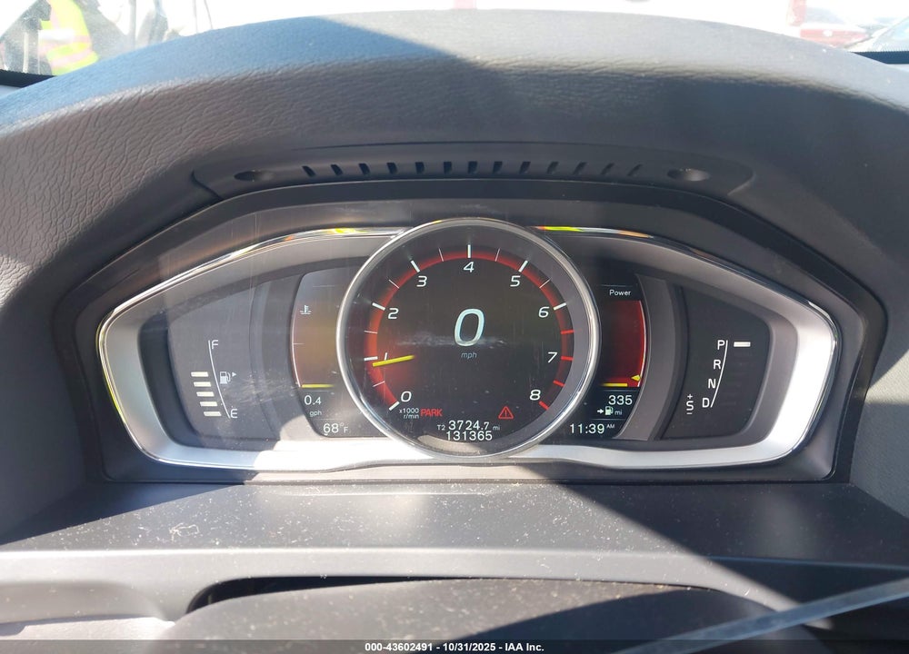 2015 VOLVO V60 VIN: YV140MEK9F1262213