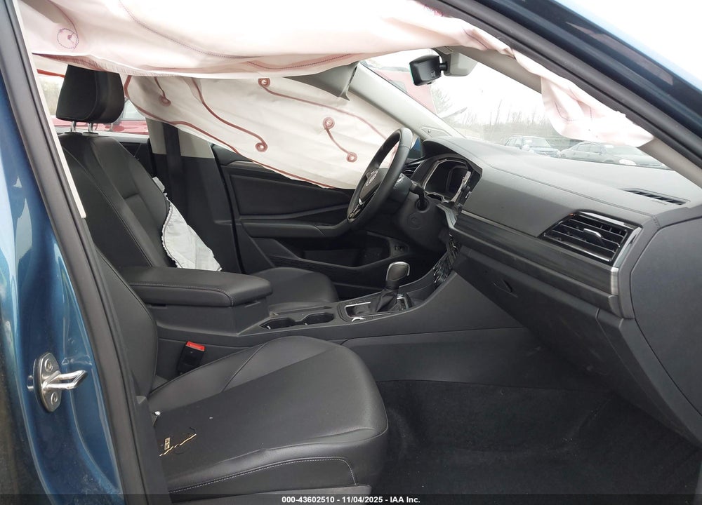 2020 VOLKSWAGEN JETTA VIN: 3VWEB7BU8LM056856