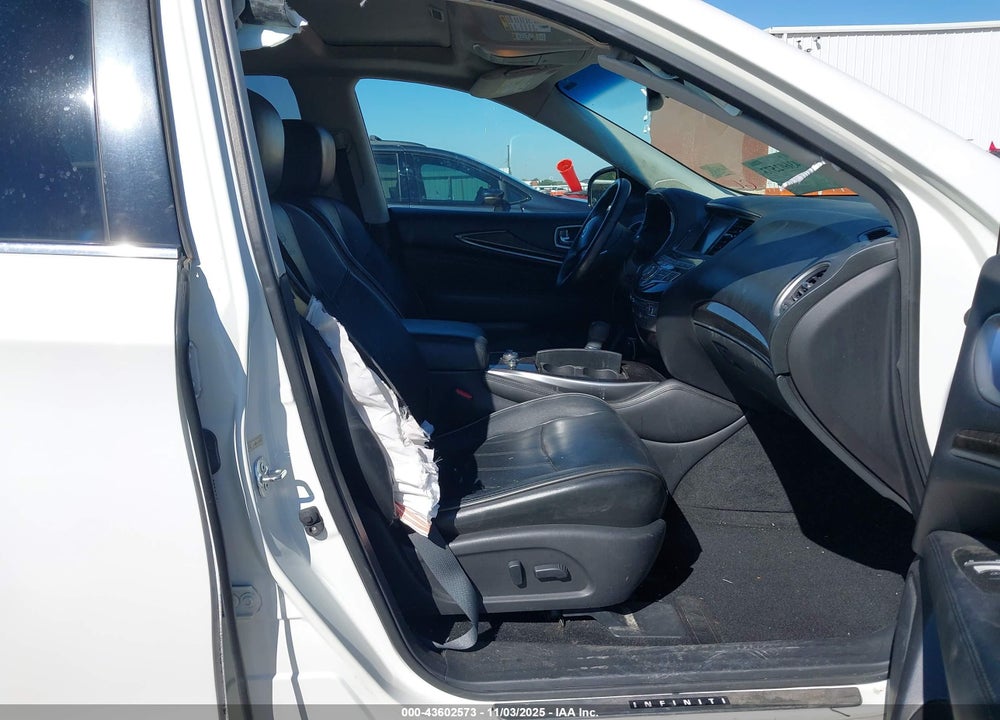 2013 INFINITI JX35 VIN: 5N1AL0MN6DC315676