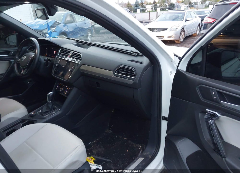 2019 VOLKSWAGEN TIGUAN 2.0T SE/2.0T SEL/2.0T SEL R-LINE/2.0T SEL R-LINE BLACK VIN: 3VV2B7AX0KM092820