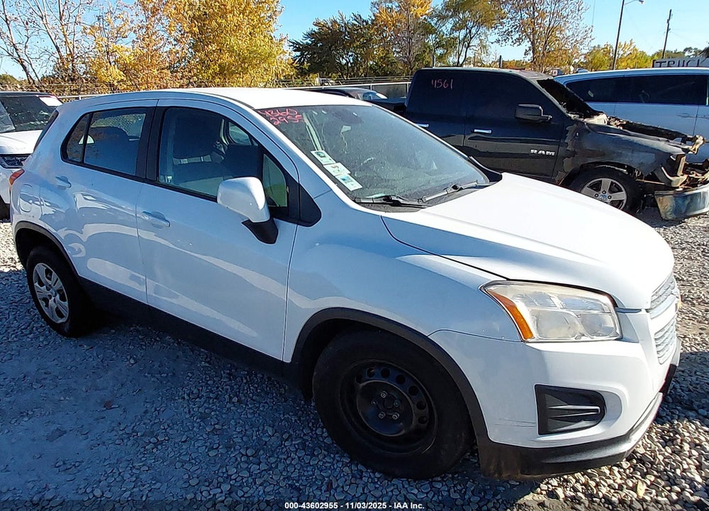 2015 CHEVROLET TRAX 1LS VIN: KL7CJKSB1FB112904
