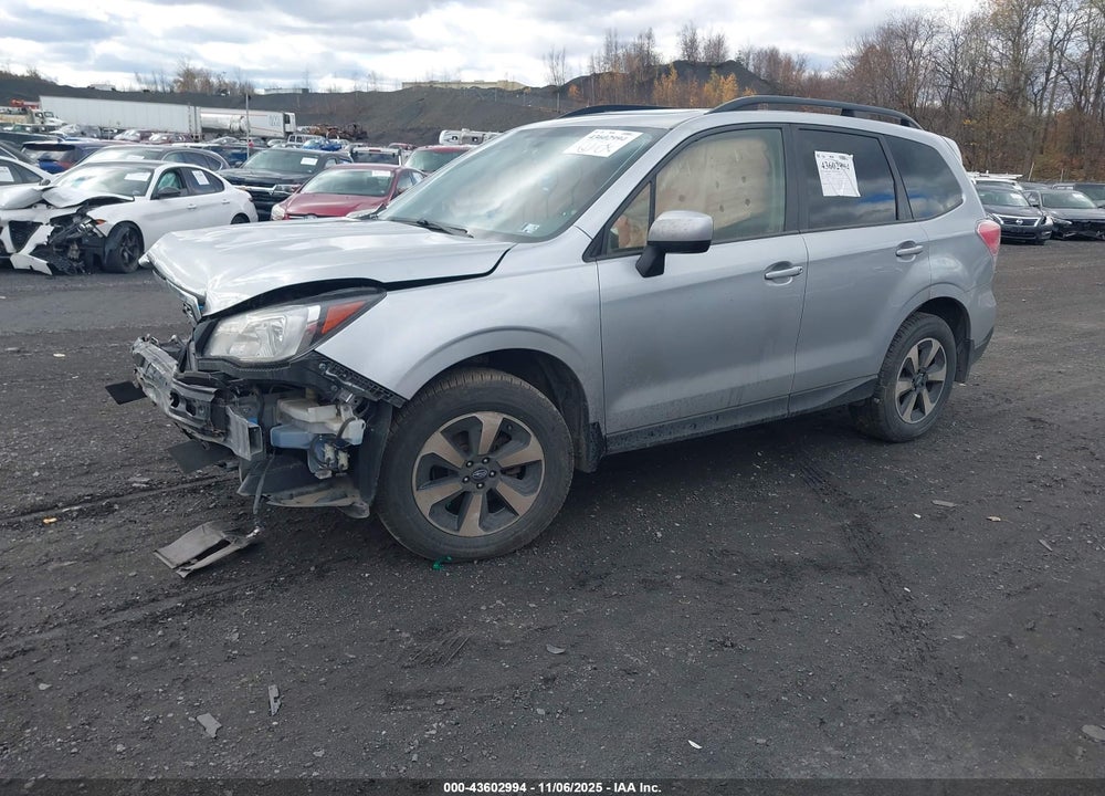 2018 SUBARU FORESTER 2.5I PREMIUM VIN: JF2SJAGC7JH439728