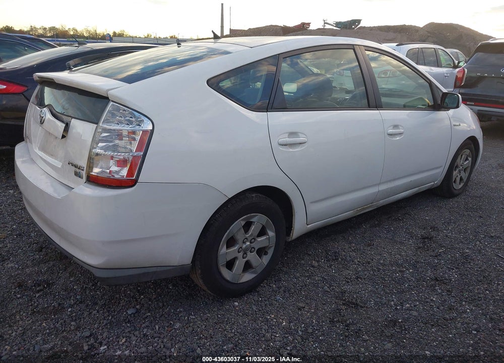 2008 TOYOTA PRIUS VIN: JTDKB20UX87782635