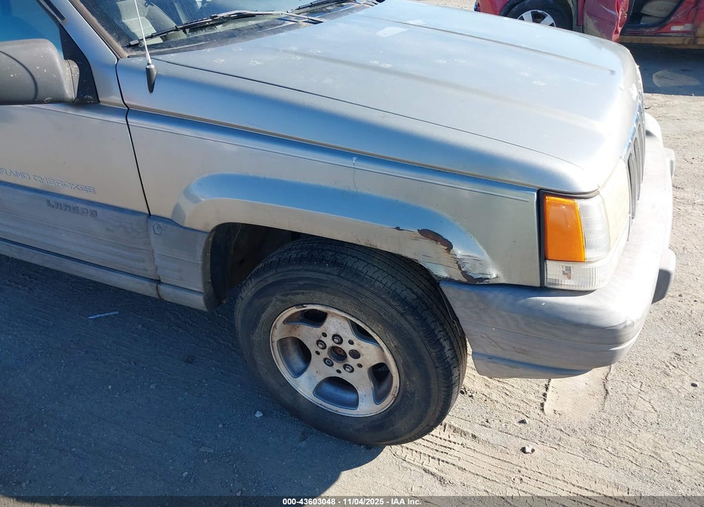 1998 JEEP GRAND CHEROKEE LAREDO VIN: 1J4FX58S9WC304258