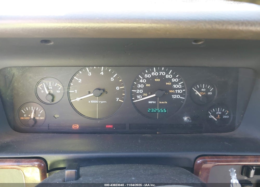 1998 JEEP GRAND CHEROKEE LAREDO VIN: 1J4FX58S9WC304258
