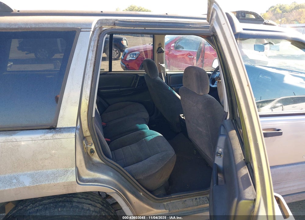 1998 JEEP GRAND CHEROKEE LAREDO VIN: 1J4FX58S9WC304258