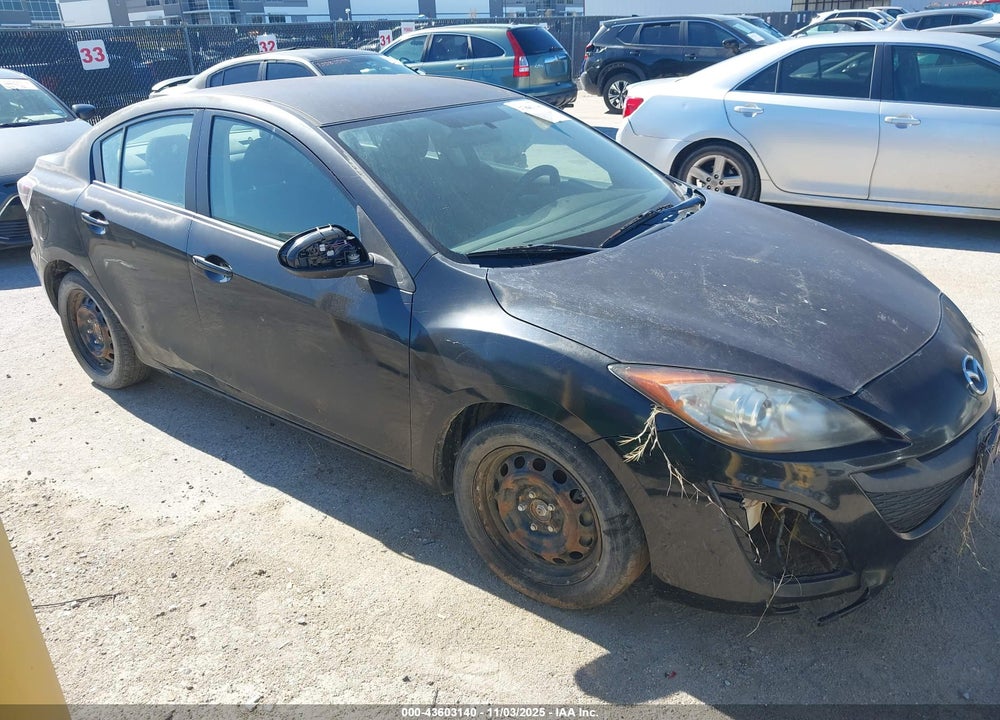2011 MAZDA 3 I SPORT VIN: JM1BL1UF2B1457586