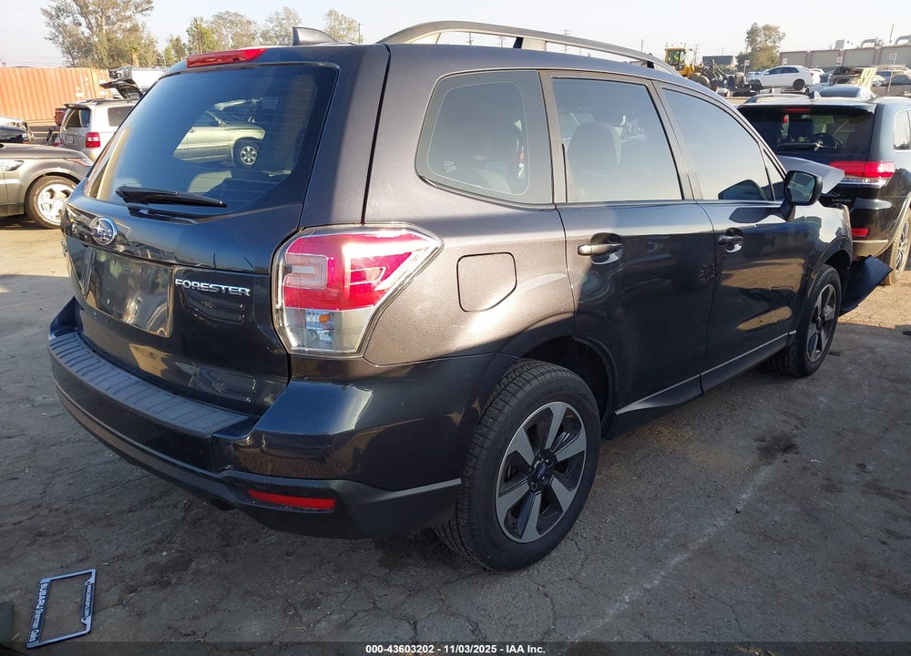 2018 SUBARU FORESTER 2.5I VIN: JF2SJABC0JH601027