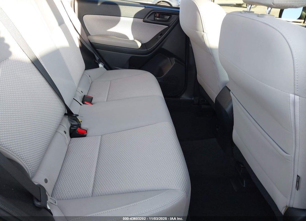 2018 SUBARU FORESTER 2.5I VIN: JF2SJABC0JH601027