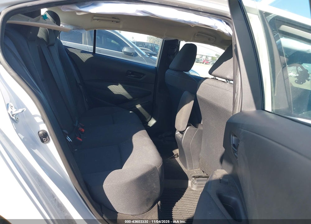2024 TOYOTA COROLLA LE VIN: 5YFB4MDE5RP136864