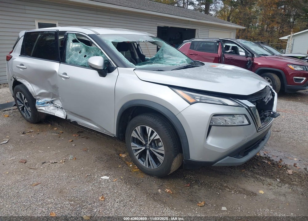 2021 NISSAN ROGUE SV INTELLIGENT AWD VIN: 5N1AT3BB2MC724137