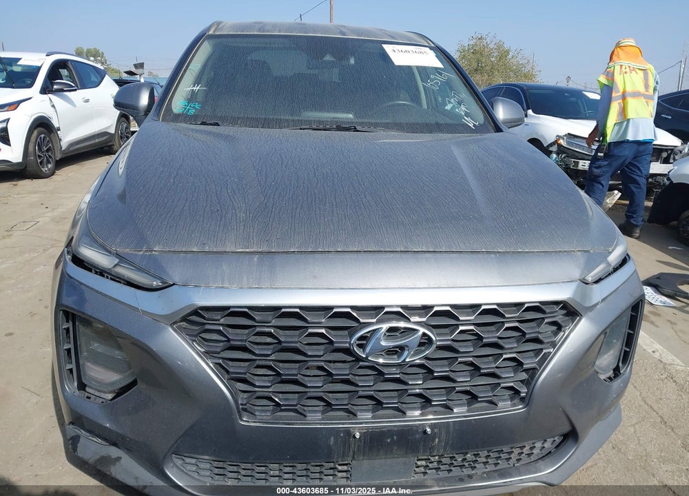 2019 HYUNDAI SANTA FE SE VIN: 5NMS23AD8KH105961