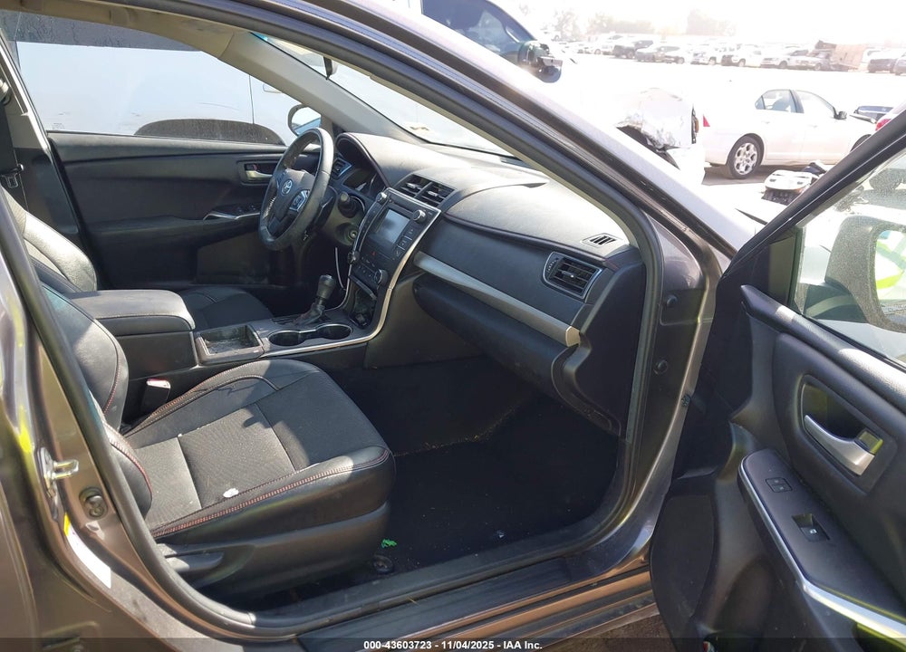 2017 TOYOTA CAMRY SE VIN: 4T1BF1FK3HU637888