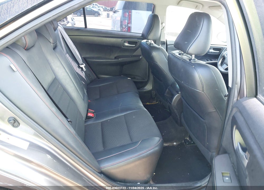 2017 TOYOTA CAMRY SE VIN: 4T1BF1FK3HU637888