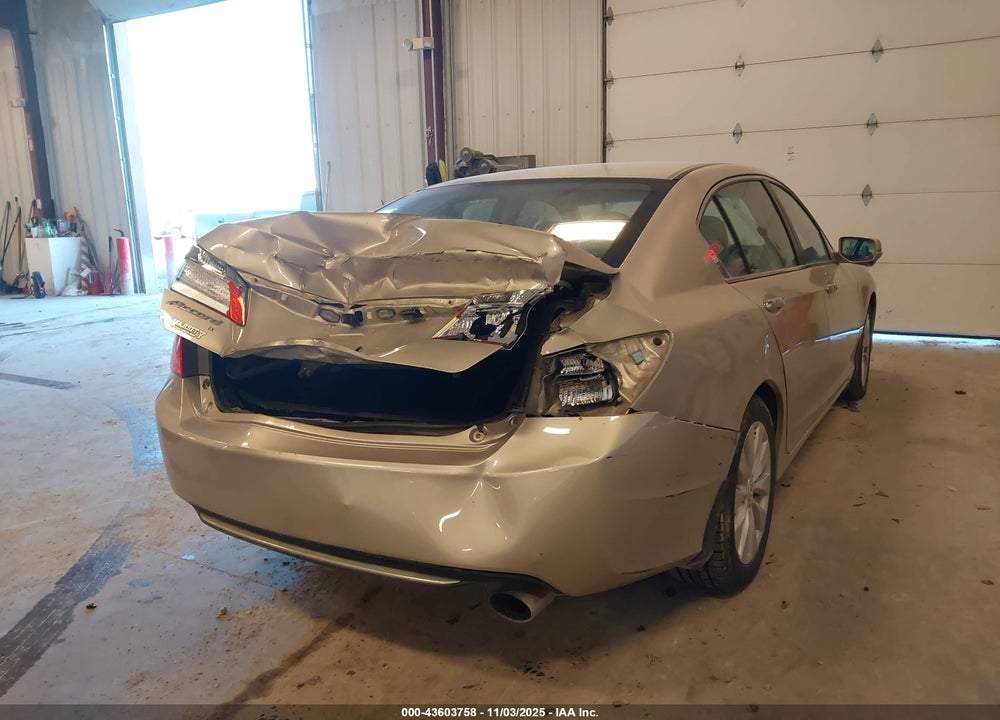 2013 HONDA ACCORD VIN: 1HGCR2F74DA086580