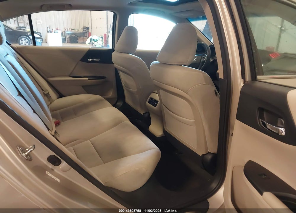 2013 HONDA ACCORD VIN: 1HGCR2F74DA086580