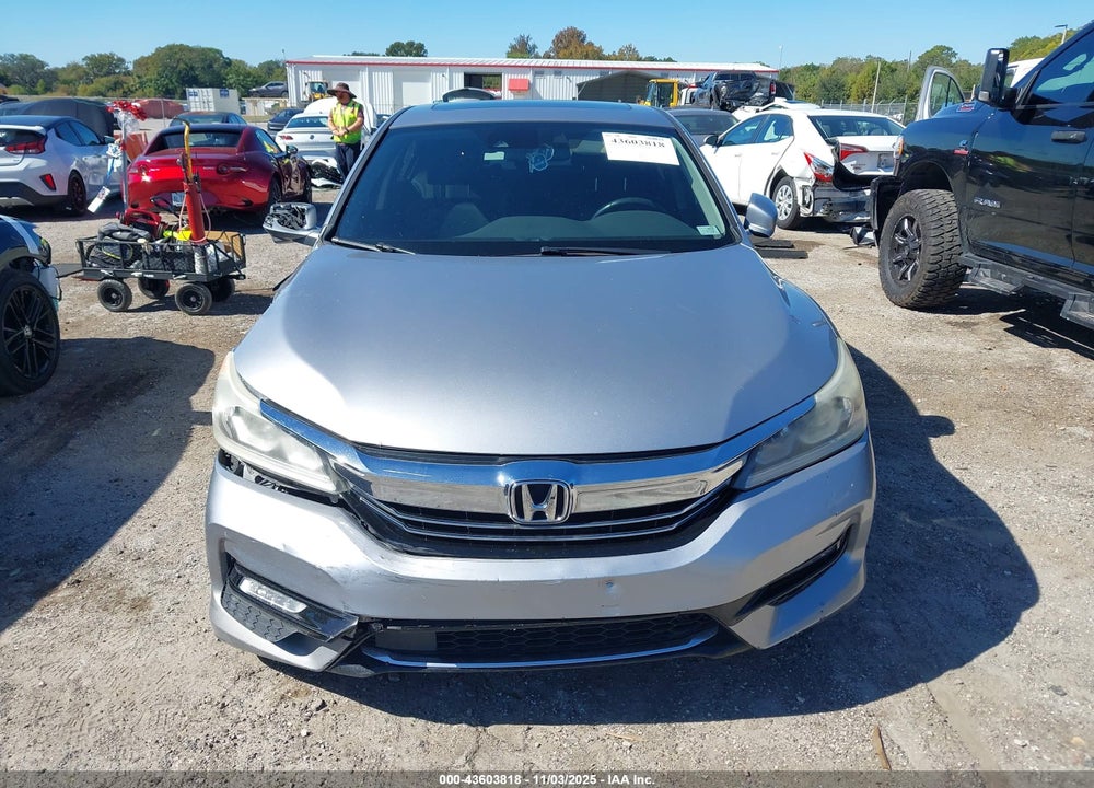2017 HONDA ACCORD HYBRID EX-L VIN: JHMCR6F5XHC028549