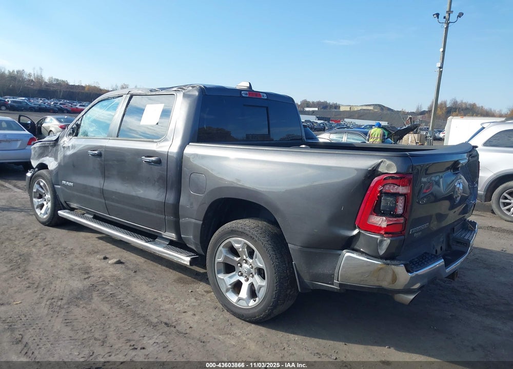 2019 RAM 1500 BIG HORN/LONE STAR 4X4 5'7 BOX VIN: 1C6SRFFT5KN797328