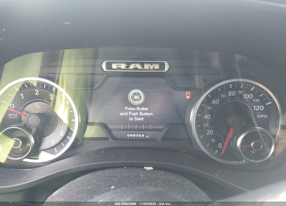 2019 RAM 1500 BIG HORN/LONE STAR 4X4 5'7 BOX VIN: 1C6SRFFT5KN797328