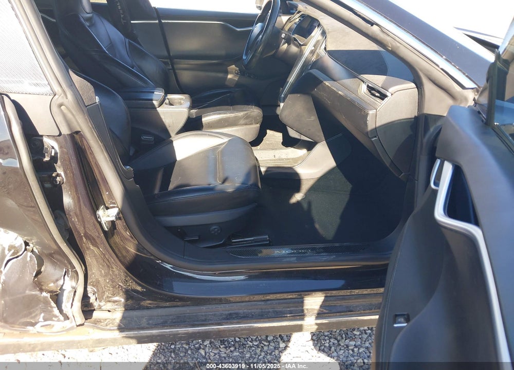 2015 TESLA MODEL S 85D/P85D VIN: 5YJSA1V42FF099387