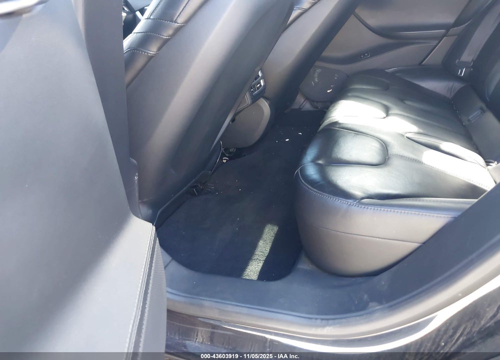 2015 TESLA MODEL S 85D/P85D VIN: 5YJSA1V42FF099387