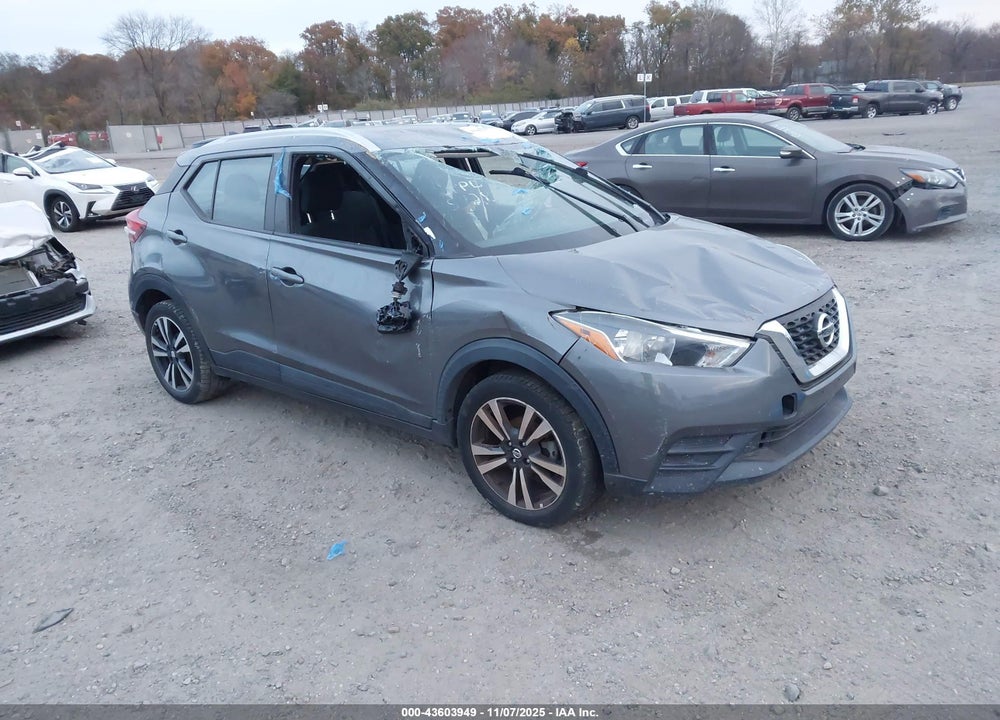 2019 NISSAN KICKS SV VIN: 3N1CP5CUXKL552263
