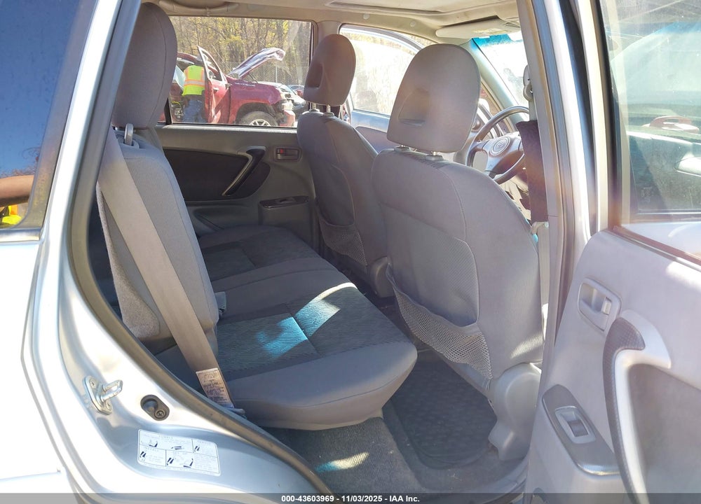 2002 TOYOTA RAV4 VIN: JTEHH20V626033681