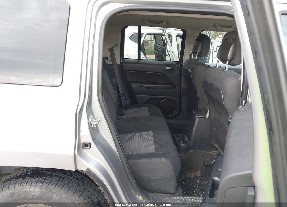 2016 JEEP PATRIOT VIN: 1C4NJPBA4GD659316