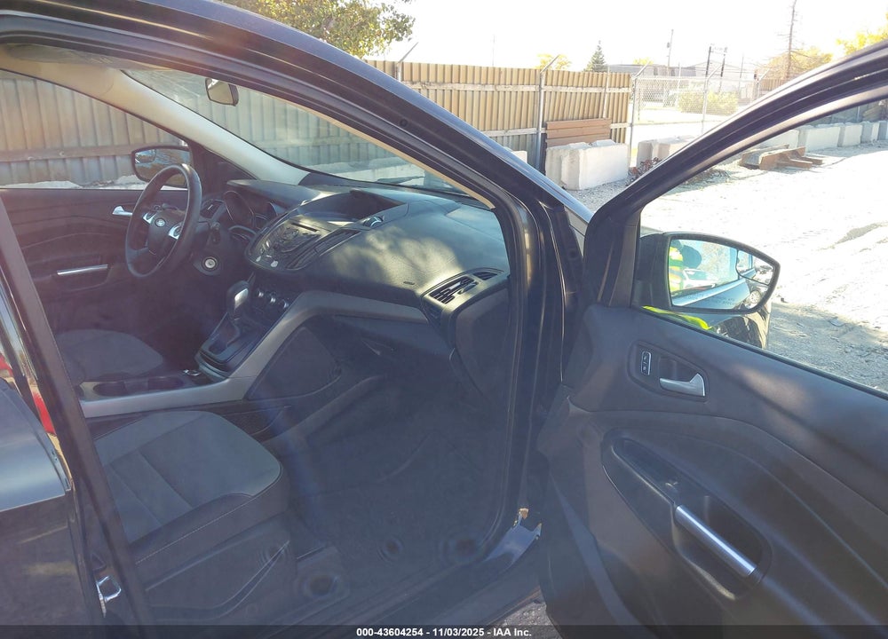 2014 FORD ESCAPE SE VIN: 1FMCU0GX9EUE09548