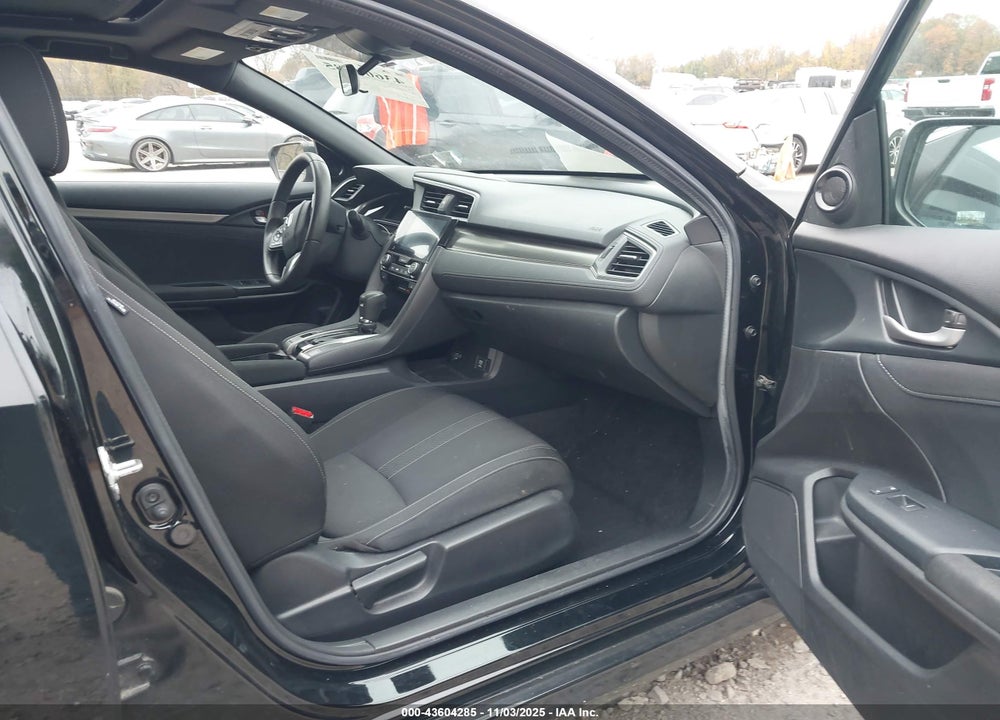2018 HONDA CIVIC EX VIN: SHHFK7H61JU412578