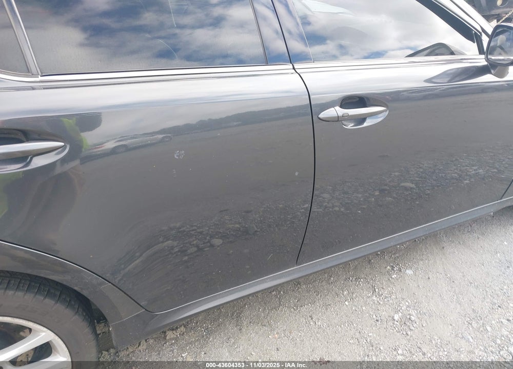 2011 LEXUS IS 250 VIN: JTHCF5C26B5051318