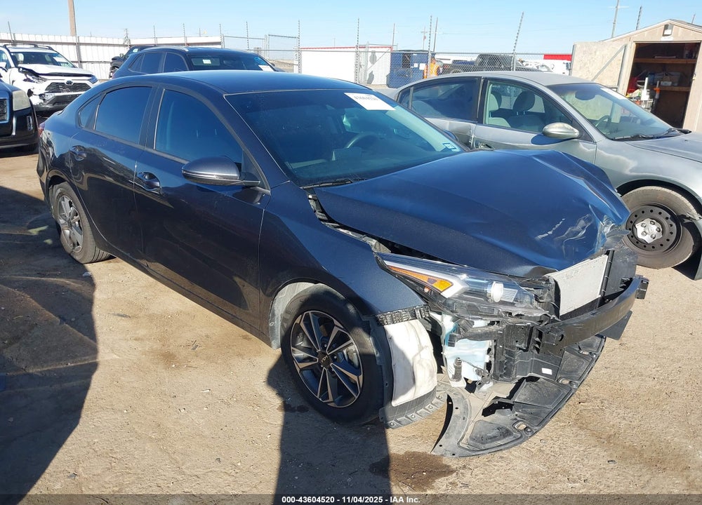 2024 KIA FORTE LXS VIN: 3KPF24AD7RE767667