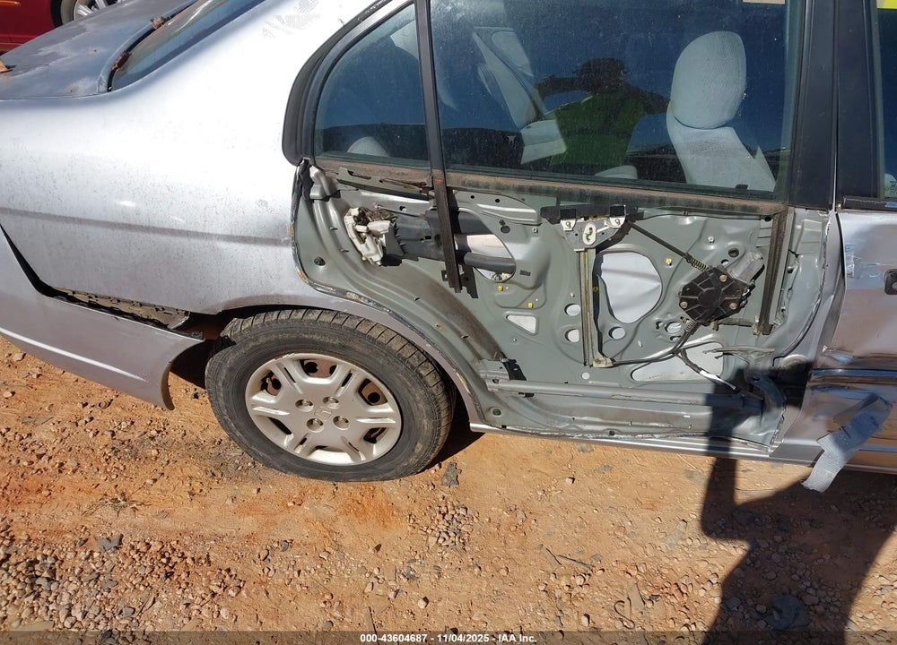 2001 HONDA CIVIC LX VIN: 2HGES16511H529772