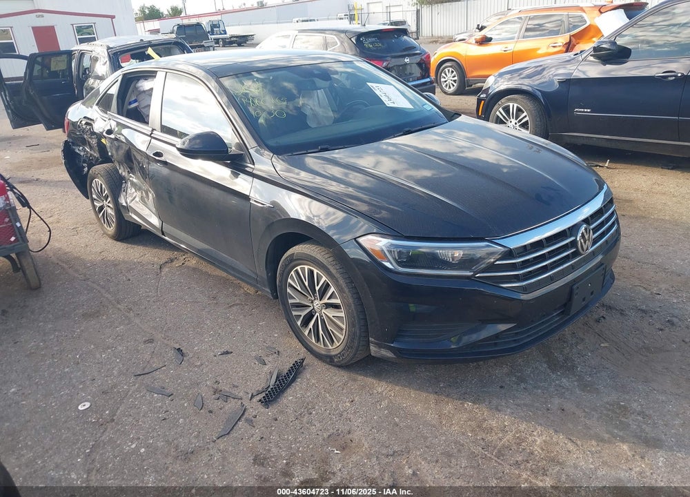 2019 VOLKSWAGEN JETTA 1.4T SEL VIN: 3VWEB7BU3KM233764