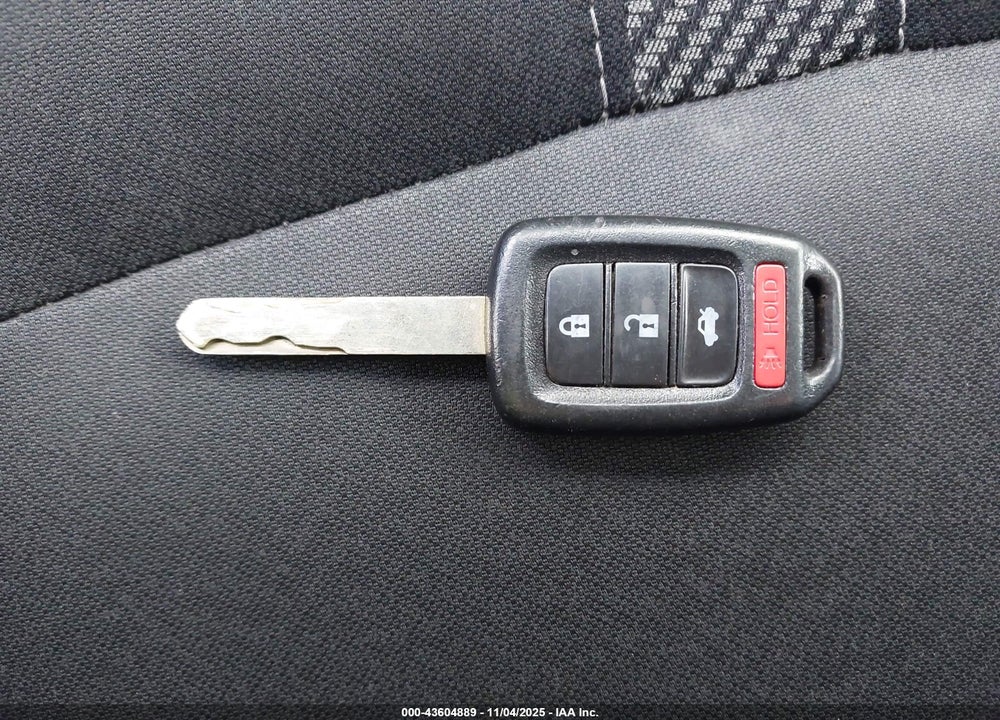 2018 HONDA CIVIC VIN: 2HGFC2F57JH582516