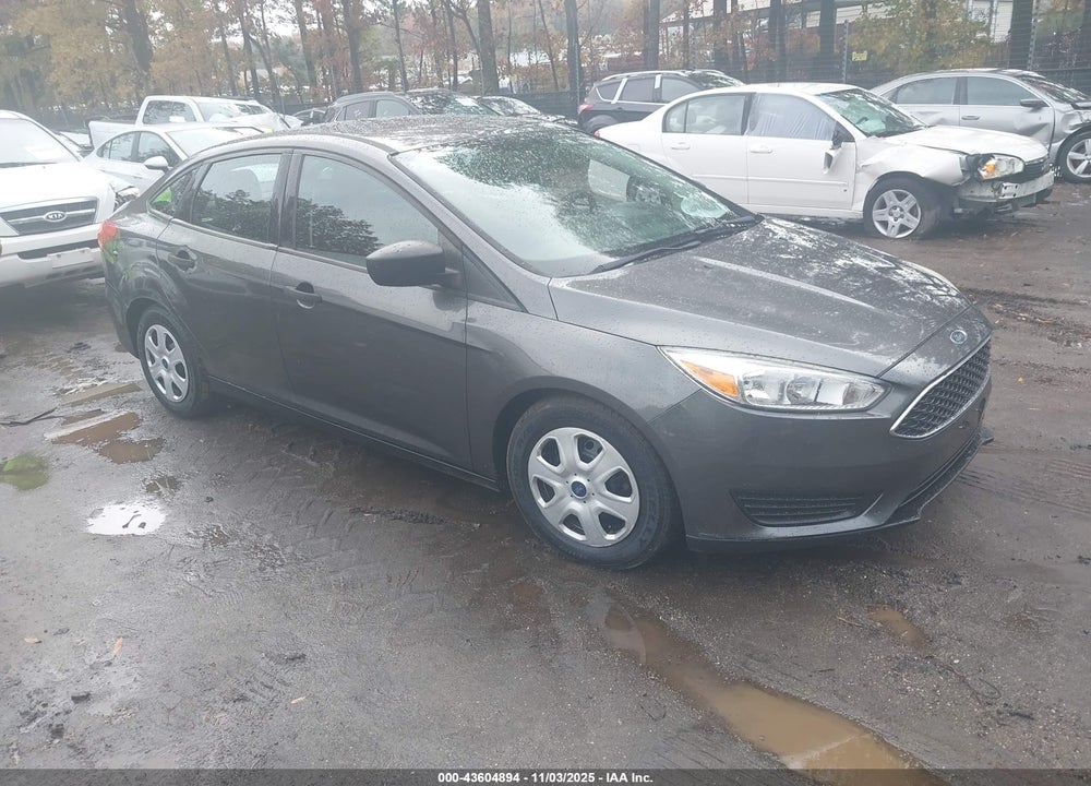 2016 FORD FOCUS S VIN: 1FADP3E29GL215416