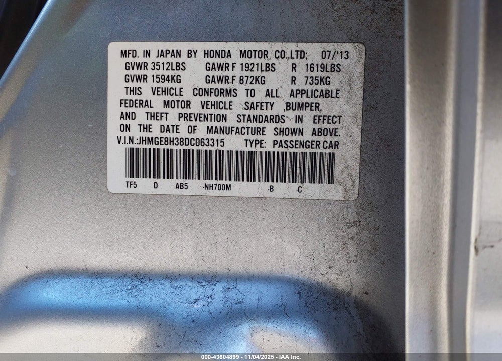 2013 HONDA FIT VIN: JHMGE8H38DC063315