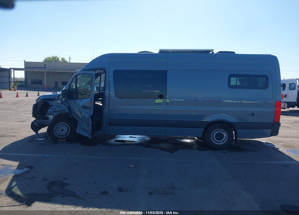 2024 MERCEDES-BENZ SPRINTER 2500 HIGH ROOF 4-CYL DIESEL VIN: W1Y4KCHY7RT166630