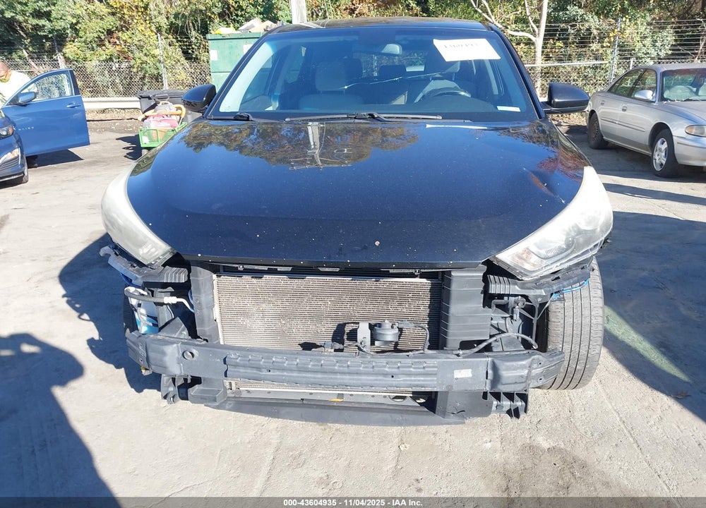 2016 HYUNDAI TUCSON SE VIN: KM8J23A45GU100501