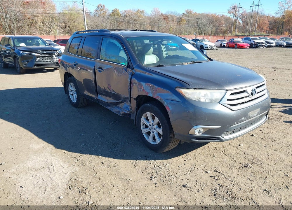 2012 TOYOTA HIGHLANDER SE V6 VIN: 5TDBK3EH8CS140561