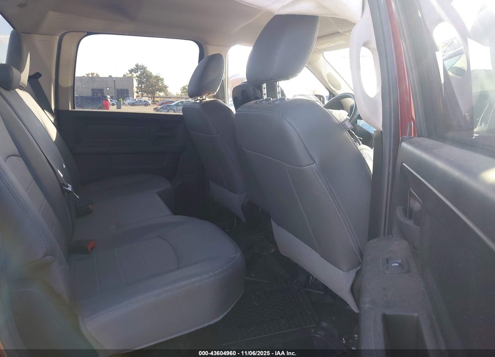 2019 RAM 1500 CLASSIC TRADESMAN 4X2 5'7 BOX VIN: 1C6RR6KM9KS750687