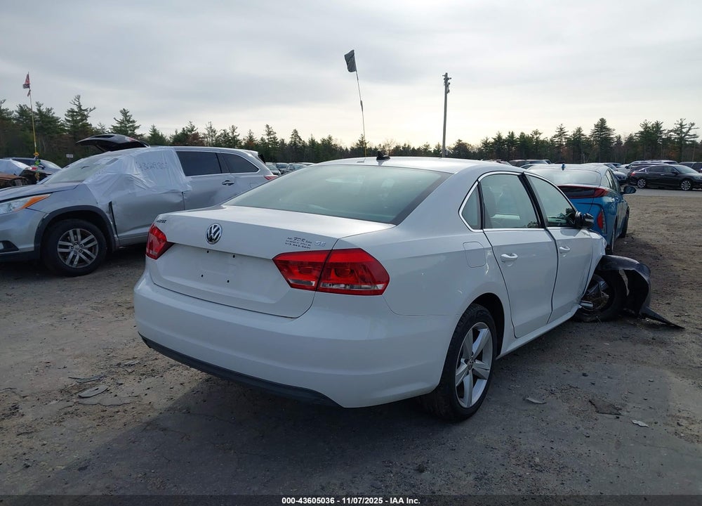 2013 VOLKSWAGEN PASSAT 2.5L SE VIN: 1VWBP7A30DC034530