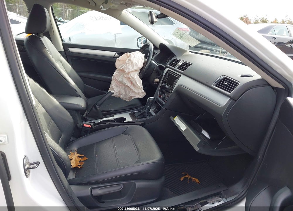 2013 VOLKSWAGEN PASSAT 2.5L SE VIN: 1VWBP7A30DC034530