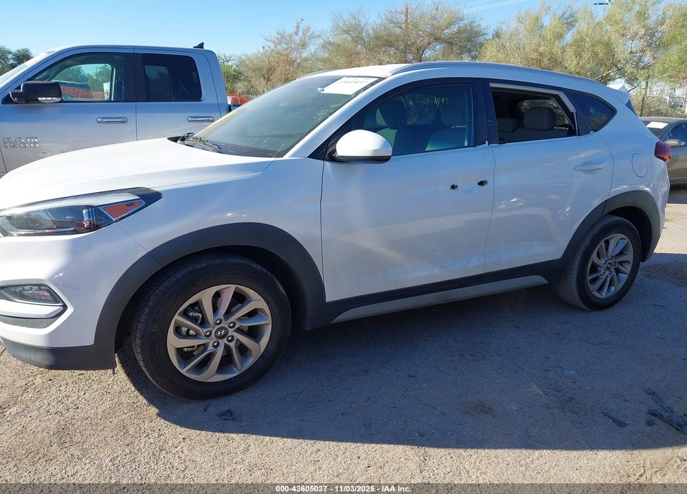 2018 HYUNDAI TUCSON SEL VIN: KM8J33A49JU629499