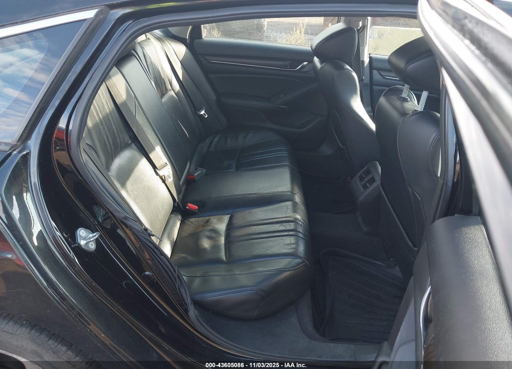 2018 HONDA ACCORD EX-L VIN: 1HGCV1F54JA010597