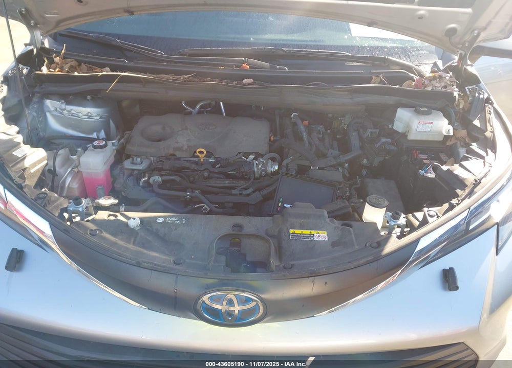2022 TOYOTA SIENNA LE VIN: 5TDKRKEC2NS117645
